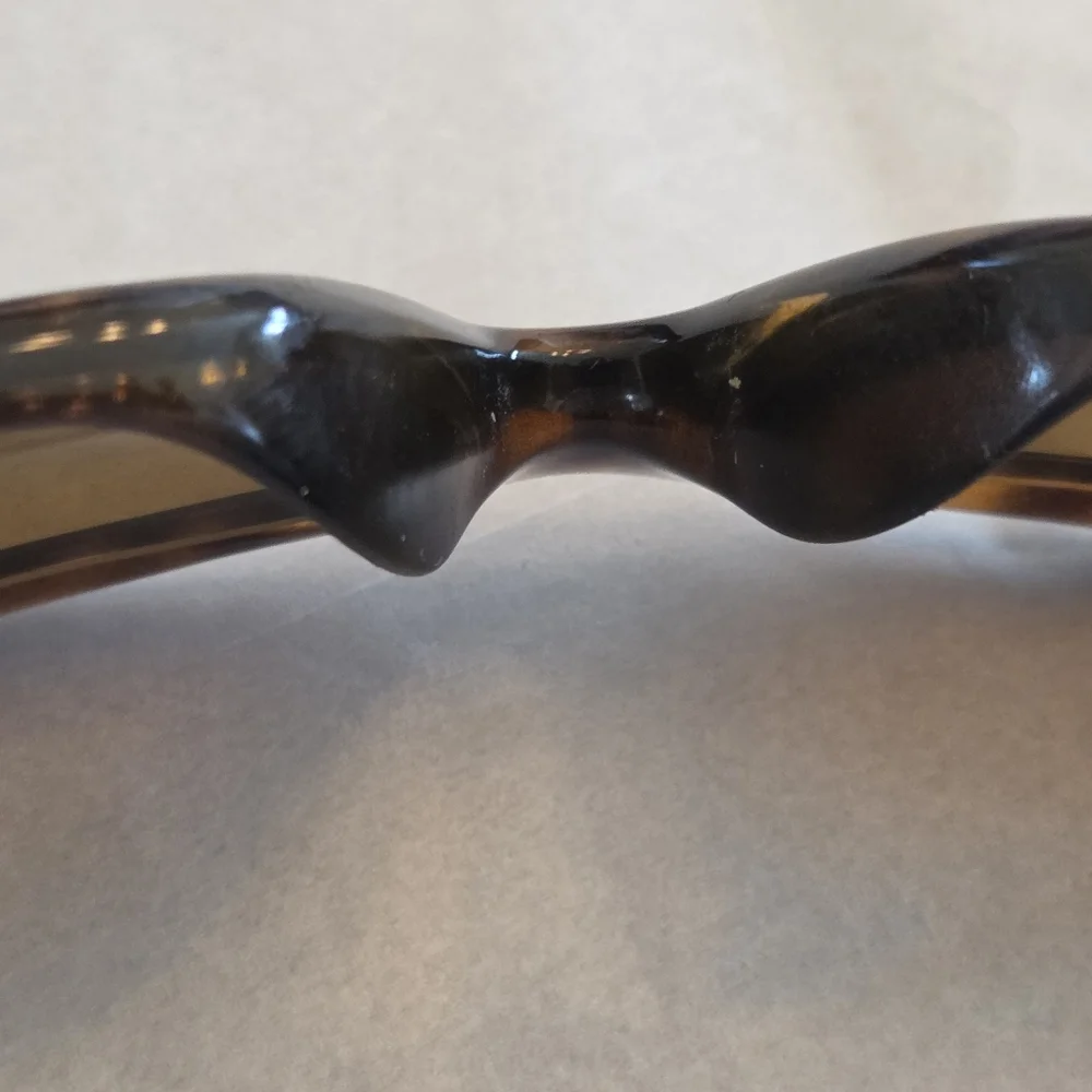 Ray-Ban RB4160 Tortoise Full Rim Sunglasses with Case and Cloth NWOT Italy